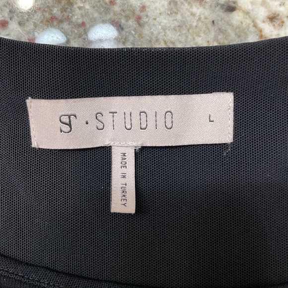 Studio Black Double Layered Sheer / Mesh Tank Bodysuit (Size L) - Picture 4 of 4